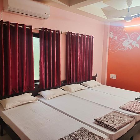 Bandekar Home Stay Mālvan Exteriér fotografie
